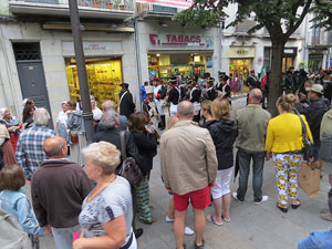 IX Festa Reviu els Setges Napole&ograve;nics de Girona. Desfilada pels carrers del Barri Vell