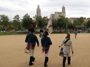 IX Festa Reviu els Setges Napole&ograve;nics de Girona. Desfilada pels carrers del Barri Vell