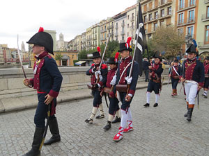 IX Festa Reviu els Setges Napole&ograve;nics de Girona. Desfilada pels carrers del Barri Vell