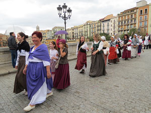 IX Festa Reviu els Setges Napole&ograve;nics de Girona. Desfilada pels carrers del Barri Vell