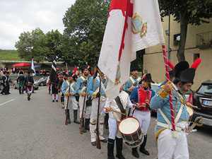 IX Festa Reviu els Setges Napole&ograve;nics de Girona. Desfilada pels carrers del Barri Vell