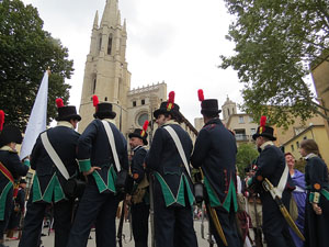 IX Festa Reviu els Setges Napole&ograve;nics de Girona. Desfilada pels carrers del Barri Vell