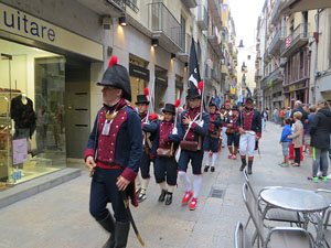 IX Festa Reviu els Setges Napole&ograve;nics de Girona. Desfilada pels carrers del Barri Vell