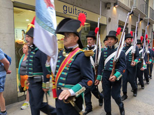 IX Festa Reviu els Setges Napole&ograve;nics de Girona. Desfilada pels carrers del Barri Vell