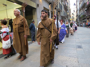 IX Festa Reviu els Setges Napole&ograve;nics de Girona. Desfilada pels carrers del Barri Vell