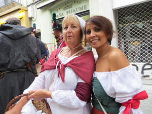 IX Festa Reviu els Setges Napole&ograve;nics de Girona. Desfilada pels carrers del Barri Vell