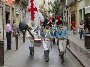 IX Festa Reviu els Setges Napole&ograve;nics de Girona. Presentaci&oacute; a la pla&ccedil;a de la Independ&egrave;ncia