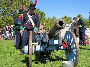 IX Festa Reviu els Setges Napole&ograve;nics de Girona. Campament d'&egrave;poca  napole&ograve;nica al parc de les Ribes del Ter
