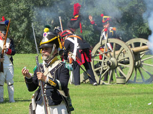 IX Festa Reviu els Setges Napole&ograve;nics de Girona. Recreaci&oacute; d'una batalla al parc de les Ribes del Ter
