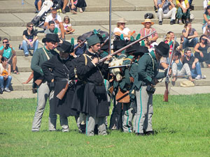 IX Festa Reviu els Setges Napole&ograve;nics de Girona. Recreaci&oacute; d'una batalla al parc de les Ribes del Ter