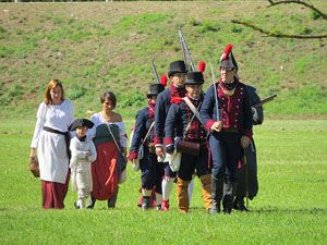 IX Festa Reviu els Setges Napole&ograve;nics de Girona. Recreaci&oacute; d'una batalla al parc de les Ribes del Ter