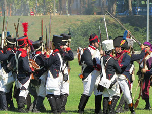 IX Festa Reviu els Setges Napole&ograve;nics de Girona. Recreaci&oacute; d'una batalla al parc de les Ribes del Ter