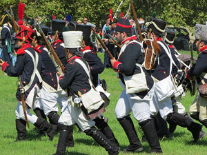 IX Festa Reviu els Setges Napole&ograve;nics de Girona. Recreaci&oacute; d'una batalla al parc de les Ribes del Ter