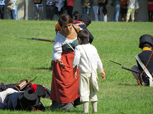 IX Festa Reviu els Setges Napole&ograve;nics de Girona. Recreaci&oacute; d'una batalla al parc de les Ribes del Ter