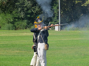 IX Festa Reviu els Setges Napole&ograve;nics de Girona. Recreaci&oacute; d'una batalla al parc de les Ribes del Ter
