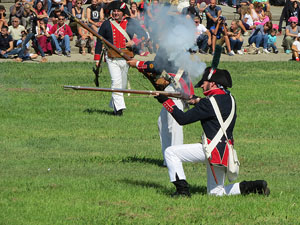 IX Festa Reviu els Setges Napole&ograve;nics de Girona. Recreaci&oacute; d'una batalla al parc de les Ribes del Ter