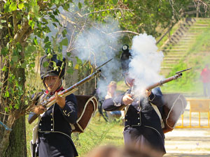 IX Festa Reviu els Setges Napole&ograve;nics de Girona. Recreaci&oacute; d'una batalla al parc de les Ribes del Ter
