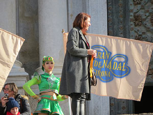 Nadal 2016. R&egrave;cord Guiness de pujada d'escales en equilibri a la Catedral