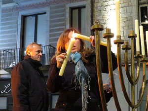 Nadal 2016. Encesa de les llums de Hanukk&agrave; a la pla&ccedil;a del Vi
