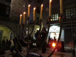 Nadal 2016. Encesa de les llums de Hanukk&agrave; a la pla&ccedil;a del Vi