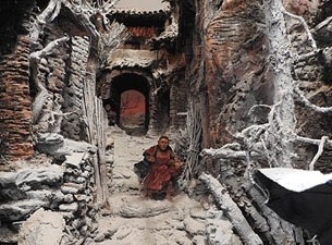 Nadal 2016. XVI Biennal del Pessebre Català. Exposició de diorames a l'entrada de l'Ajuntament