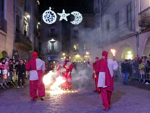 La Cavalcada de Reis 2017. Desfilada pels carrers de la ciutat, fins la plaça del Vi