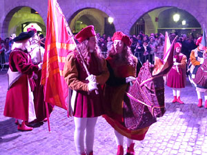 La Cavalcada de Reis 2017. Arribada a la plaça del Vi i rebuda de l'alcaldessa