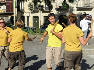 Sant Joan 2016. Arribada de la Flama del Canig&oacute;. La cercavila