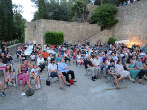 Festival Und&agrave;rius 2016. Activitats a la pla&ccedil;a dels Jurats