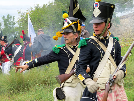 VII Festa Reviu els Setges Napole&ograve;nics de Girona. Combat al pati d'armes del castell de Montju&iuml;c