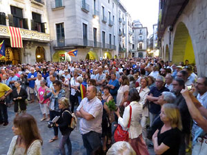 11 de setembre 2017. Concentració a la plaça del Vi en defensa del referèndum