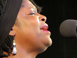 Festival A Capella 2017. Actuaci&oacute; del grup Black Voices a la pla&ccedil;a de la Independ&egrave;ncia