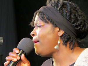 Festival A Capella 2017. Actuaci&oacute; del grup Black Voices a la pla&ccedil;a de la Independ&egrave;ncia