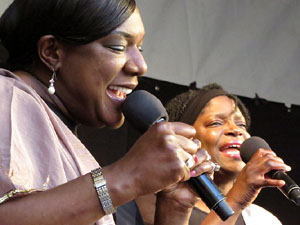 Festival A Capella 2017. Actuaci&oacute; del grup Black Voices a la pla&ccedil;a de la Independ&egrave;ncia