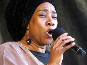 Festival A Capella 2017. Actuaci&oacute; del grup Black Voices a la pla&ccedil;a de la Independ&egrave;ncia