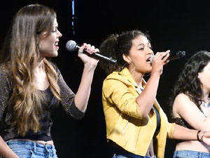 Festival A Capella 2017. Actuaci&oacute; del grup Kundala a la pla&ccedil;a de la Independ&egrave;ncia