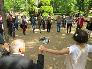 LX Aplec de la Sardana a Girona, als Jardins de la Devesa