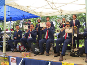 LX Aplec de la Sardana a Girona, als Jardins de la Devesa