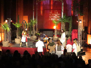 600 aniversari de la nau única de la Catedral de Girona. Representació de la Consueta de Sant Jordi cavaller