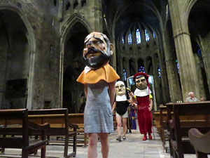 Corpus 2017. Assaig del ball de l'Àliga a la nau de la Catedral de Santa Maria