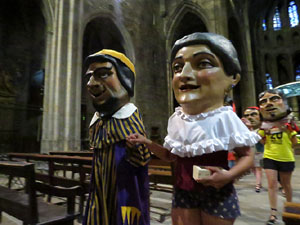 Corpus 2017. Assaig del ball de l'Àliga a la nau de la Catedral de Santa Maria