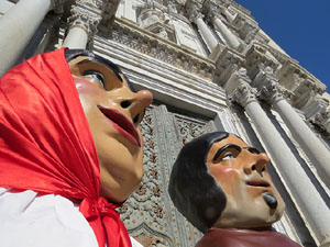 Corpus 2017. Assaig del ball de l'Àliga a la nau de la Catedral de Santa Maria