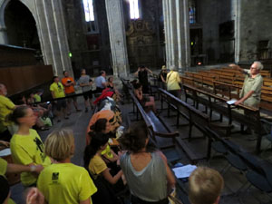 Corpus 2017. Assaig del ball de l'Àliga a la nau de la Catedral de Santa Maria