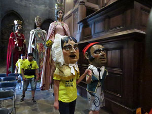 Corpus 2017. Assaig del ball de l'Àliga a la nau de la Catedral de Santa Maria