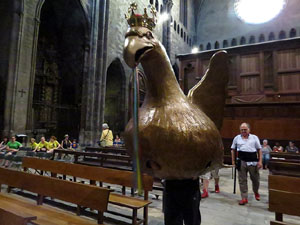 Corpus 2017. Assaig del ball de l'Àliga a la nau de la Catedral de Santa Maria