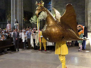 Corpus 2017 a Girona. El ball de l'Àliga a la Catedral de Girona