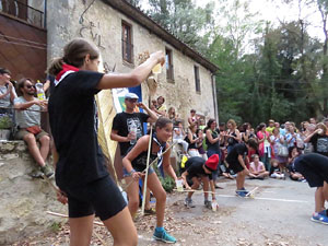 Festa Major de Sant Daniel 2017 - Danses infantils al pont de la font d'en Pericot