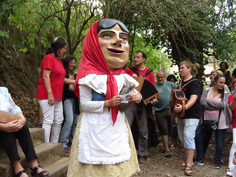 Festa Major de Sant Daniel 2017 - La font d'en Pericot. Explicació de la llegenda i ballada de la sardana