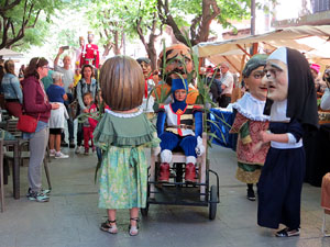 Festes de Primavera de Girona 2017. Penjada del Tarl&agrave;. La cercavila