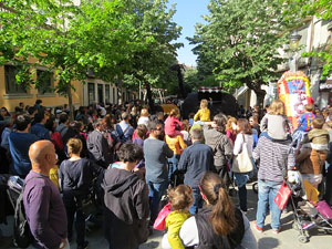 Festes de Primavera de Girona 2017. Cercavila de mulasses amb la Mula Baba i l'Ase de Bessan